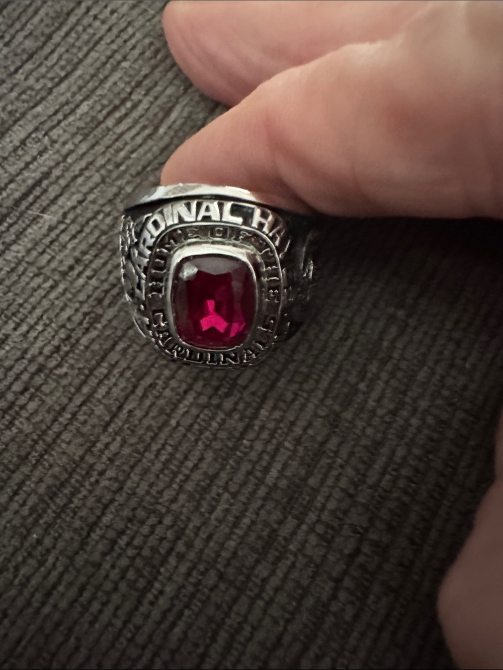 Men’s Pre-Owned Class Ring – Cardinal Hayes High School Class of 2017 Size 11